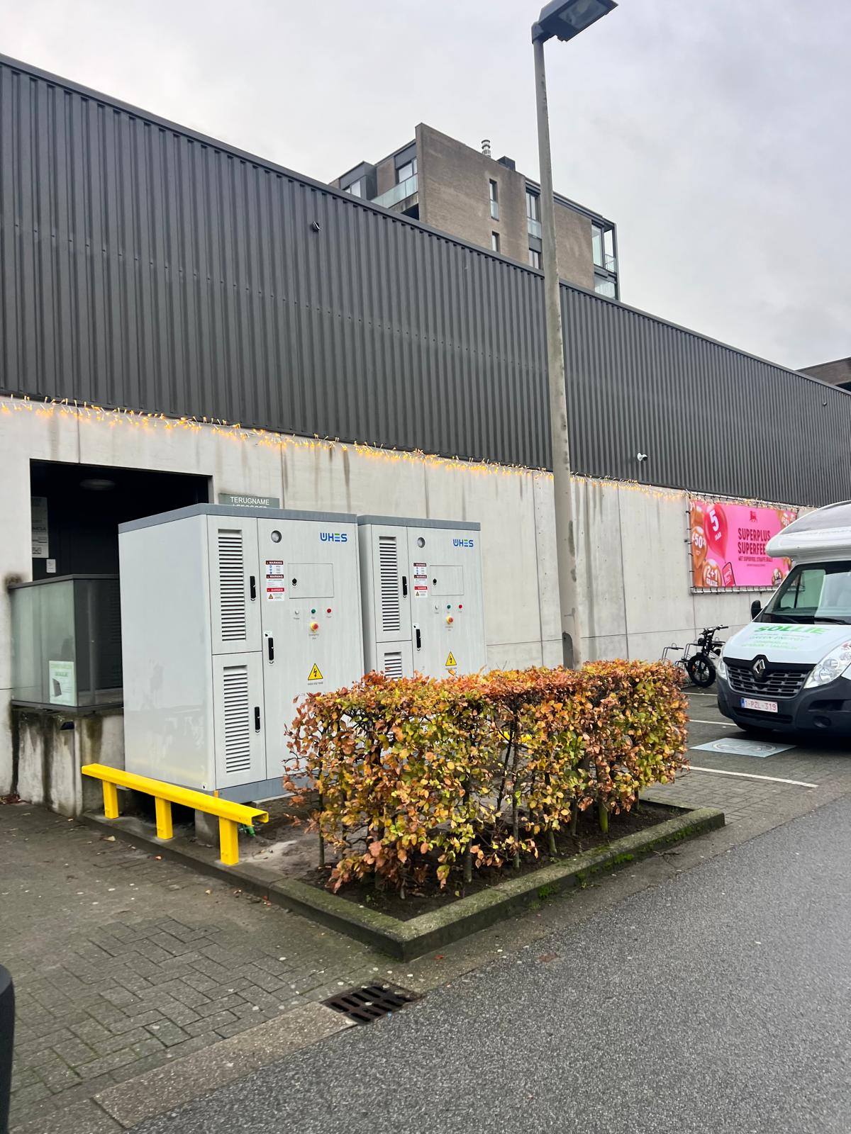 Industriële batterijopslag